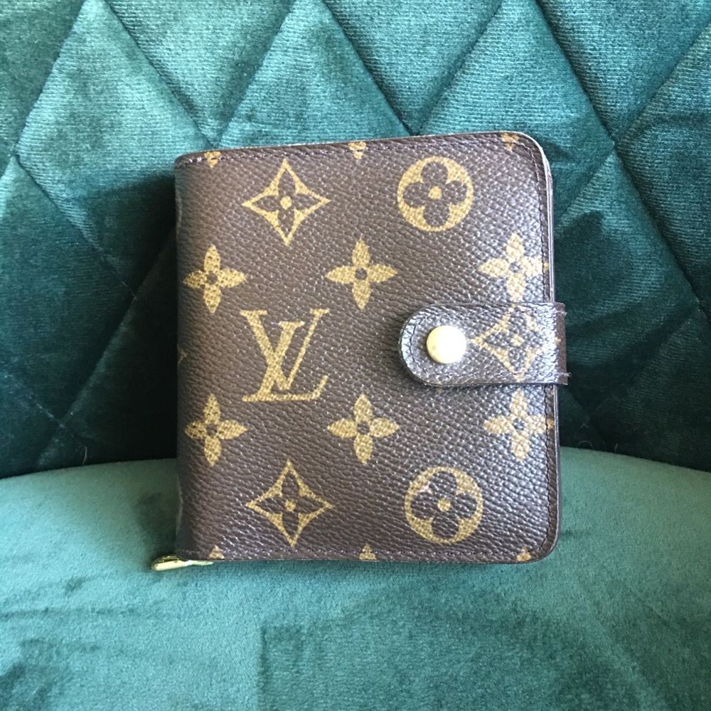 Louis Vuitton Monogram Compact Wallet